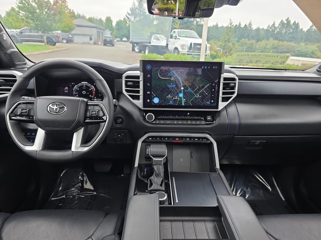 Used 2025 Toyota Tundra Platinum AWD/4WD image 6