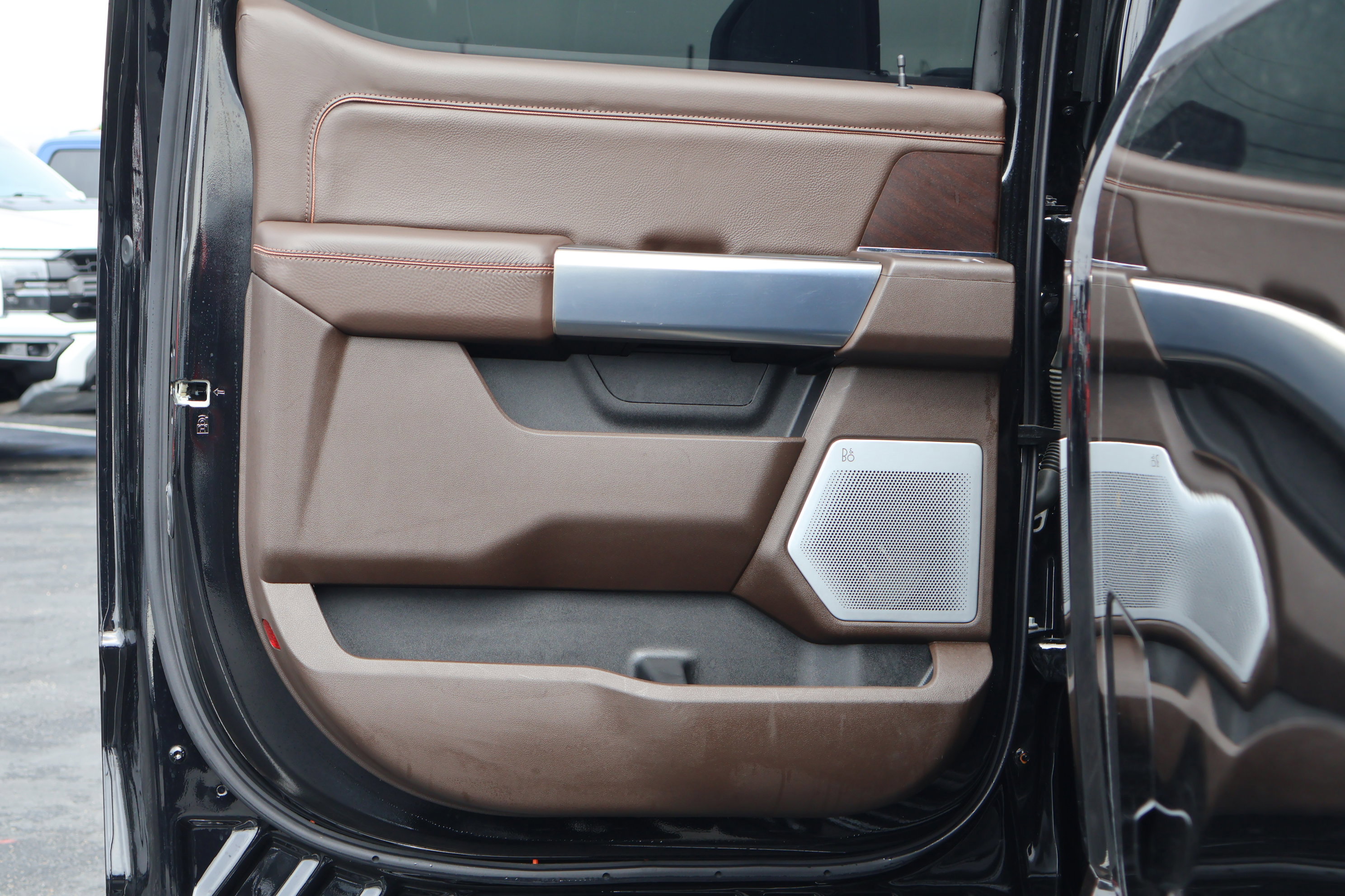 Certified 2025 Ford F250 King Ranch w/ Chrome Package image 26