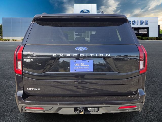 Certified 2025 Ford Expedition Active image 6