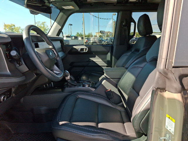 Certified 2025 Ford Bronco Badlands AWD/4WD image 13