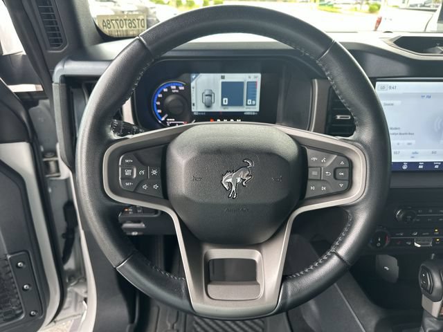 Certified 2022 Ford Bronco Outer Banks w/ Sasquatch Package AWD/4WD image 14