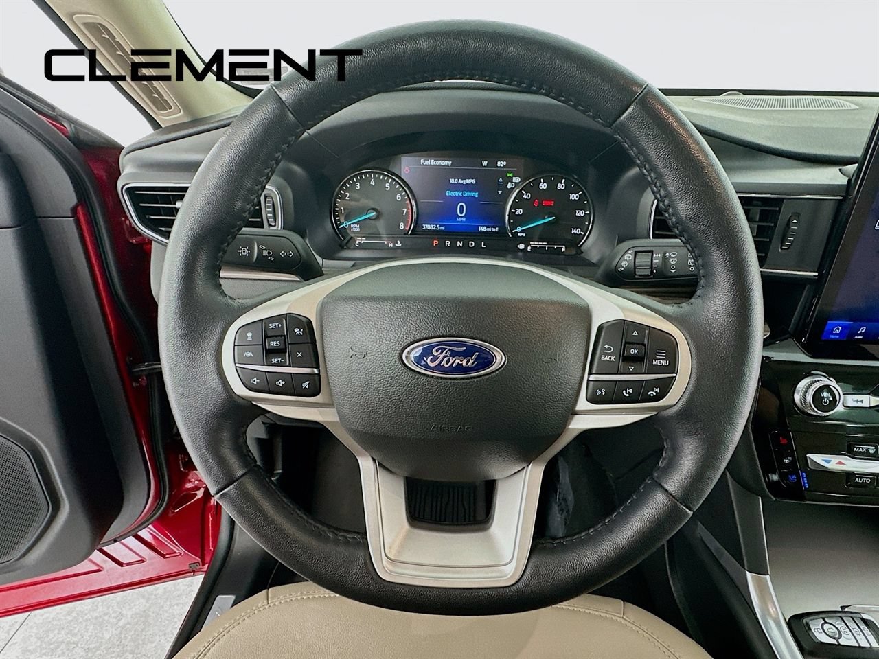 Certified 2023 Ford Explorer Limited w/ Hybrid Equipment Group 310A AWD/4WD image 15