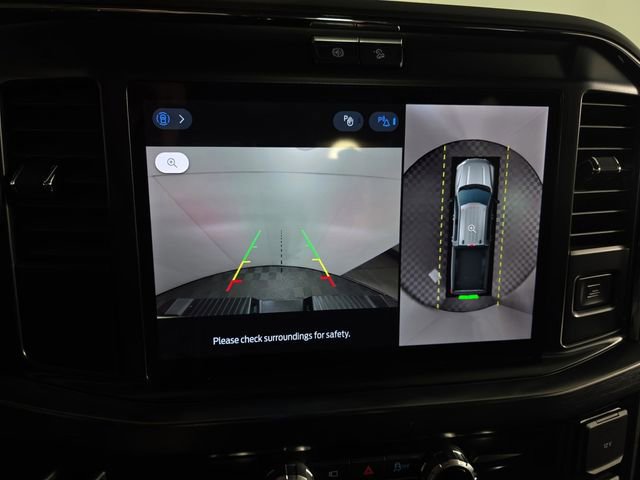 Certified 2025 Ford F350 Lariat w/ Black Appearance Package image 17