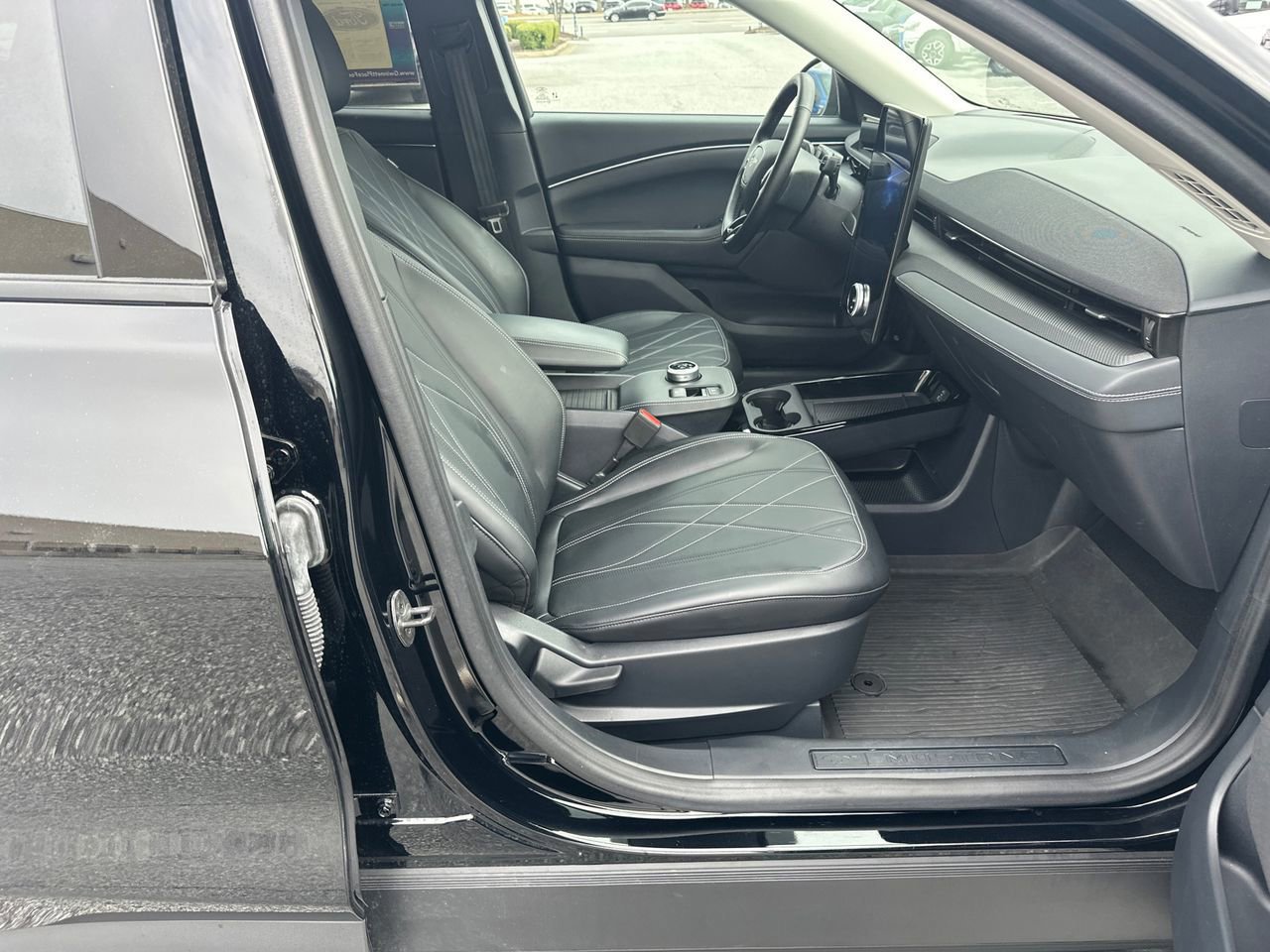 Certified 2024 Ford Mustang Mach-E Select image 15