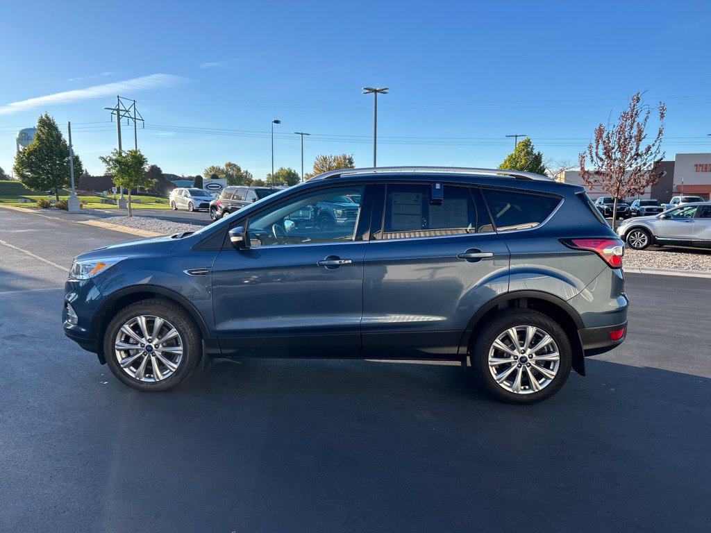 Certified 2018 Ford Escape Titanium AWD/4WD image 9