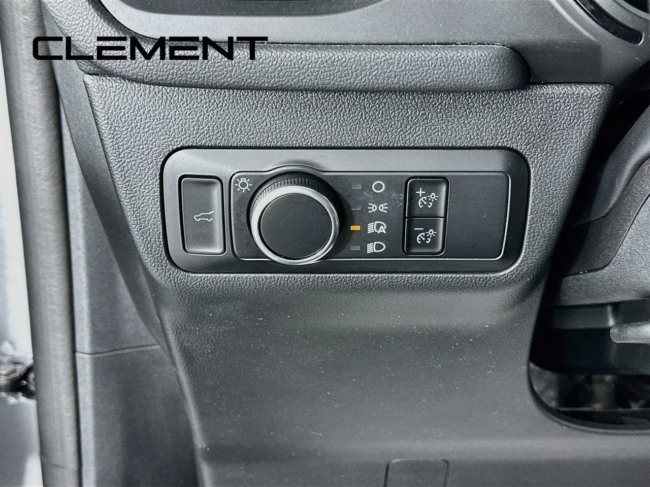 Certified 2024 Ford Escape ST-Line AWD/4WD image 14