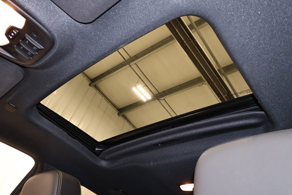 Used 2024 Chevrolet Colorado ZR2 w/ ZR2 Convenience Package III image 37