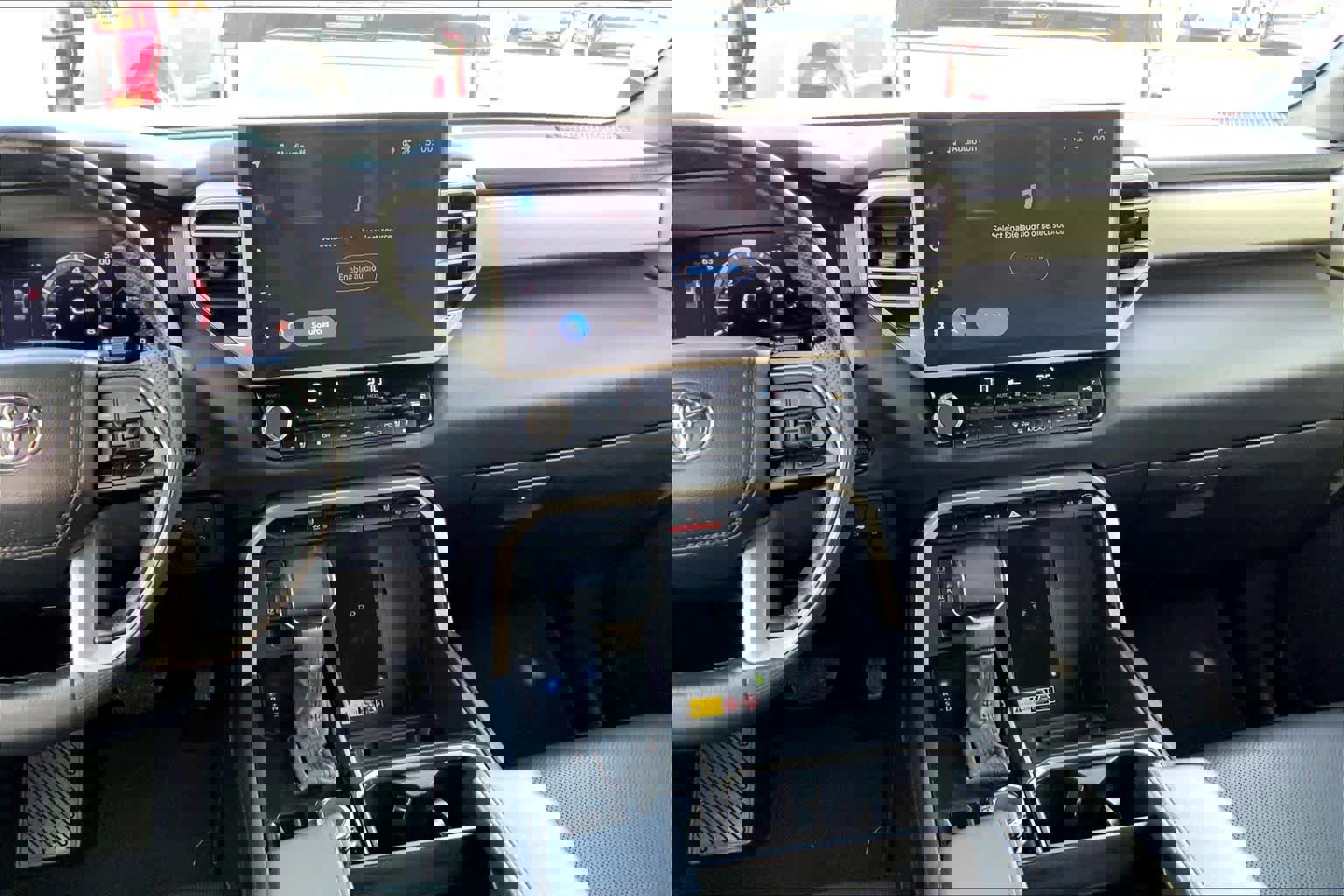 Used 2025 Toyota Tundra Limited w/ Power Package image 9