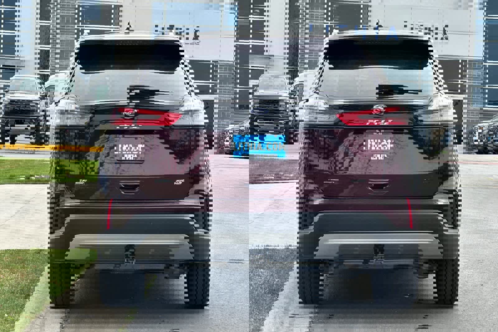 Certified 2022 Ford Edge SEL w/ Convenience Package image 4