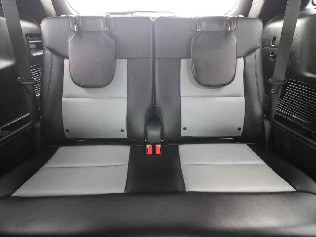 Certified 2023 Ford Explorer XLT w/ Equipment Group 202A image 15