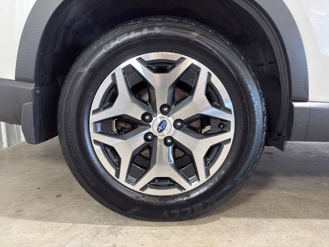 Used 2022 Subaru Forester Premium AWD/4WD image 26