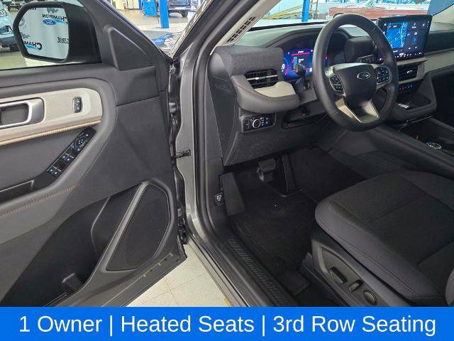 Certified 2025 Ford Explorer Active AWD/4WD image 11