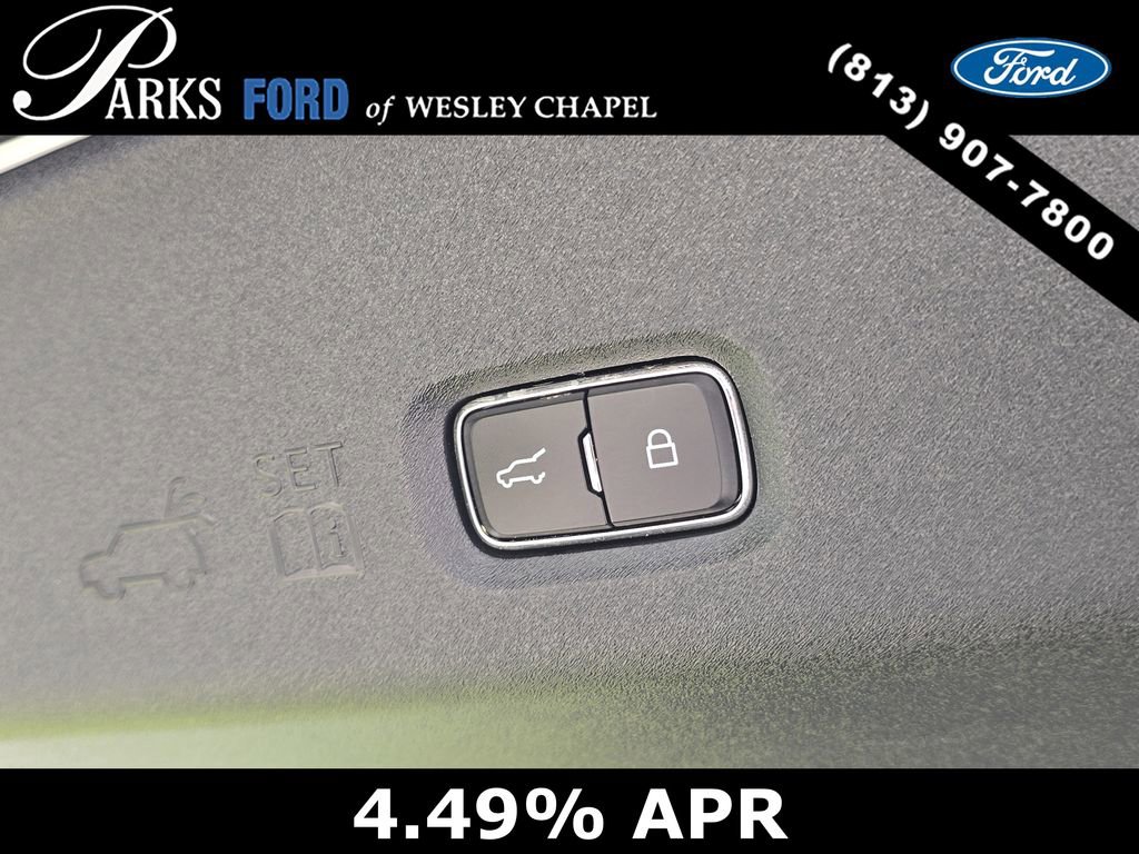 Certified 2025 Ford Expedition Active RWD image 10