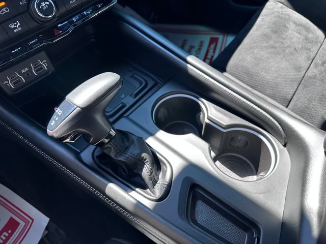Used 2022 Dodge Durango SRT w/ Technology Group AWD/4WD image 19