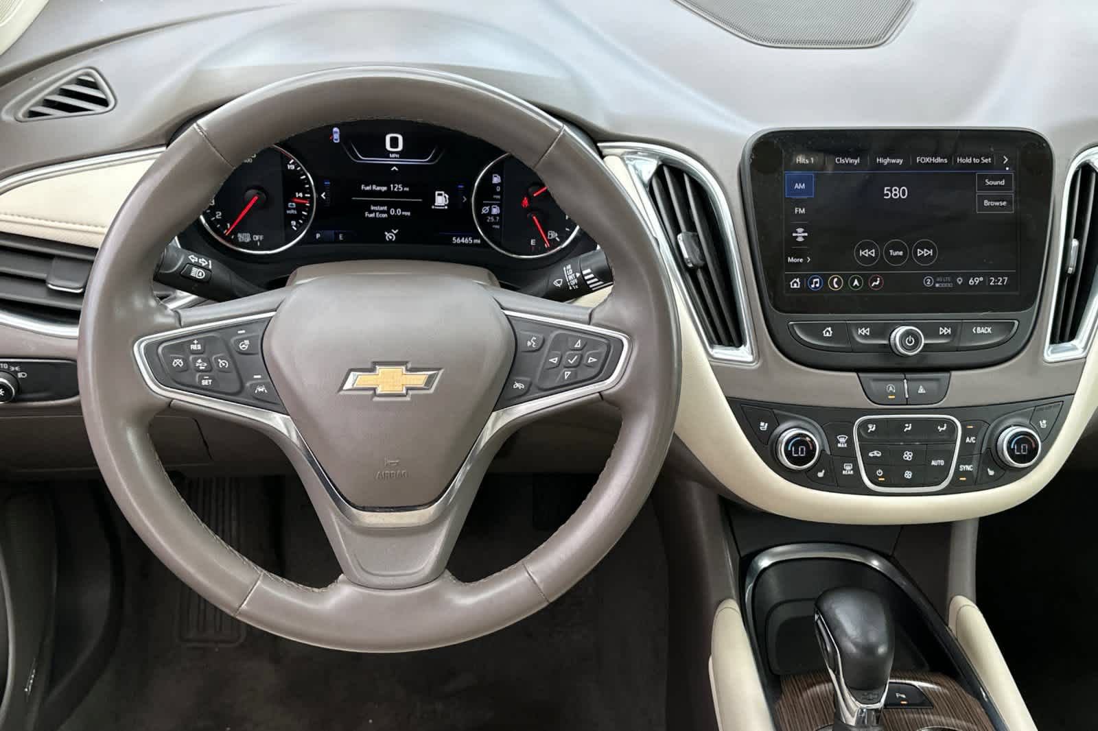 Used 2024 Chevrolet Malibu LT FWD image 15