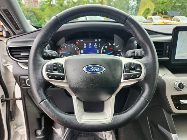 Certified 2023 Ford Explorer XLT w/ Equipment Group 202A AWD/4WD image 29