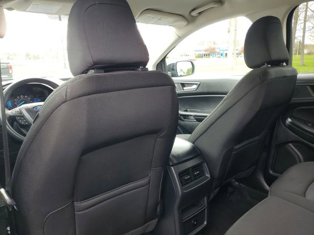 Certified 2023 Ford Edge SE w/ Black Appearance Package AWD/4WD image 35