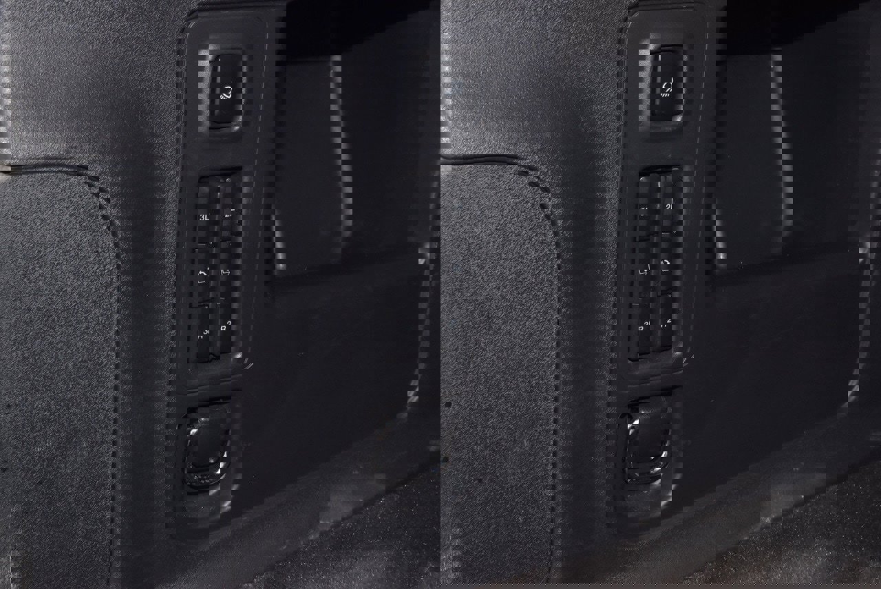 Certified 2025 Ford Expedition Max Active image 39