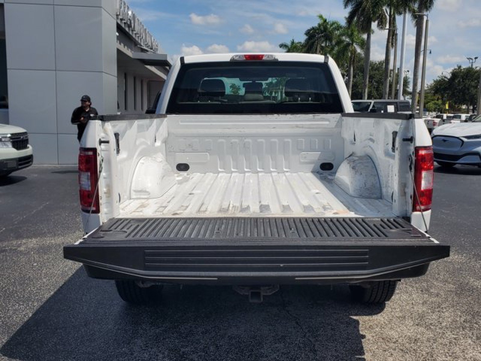 Certified 2018 Ford F150 XL w/ Equipment Group 101A Mid AWD/4WD image 8