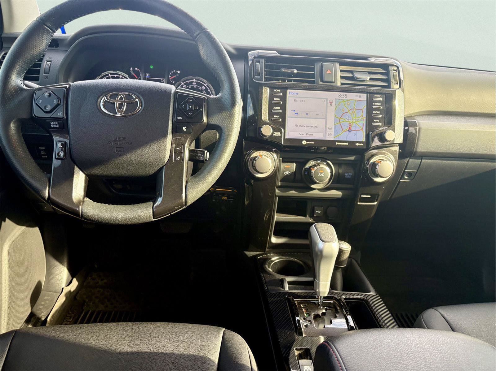 Used 2022 Toyota 4Runner TRD Off-Road Premium AWD/4WD image 12