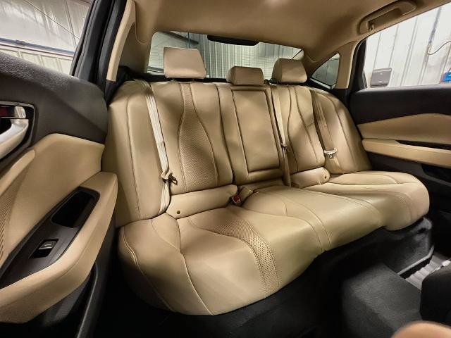Used 2025 Acura TLX w/ Technology Package FWD image 22