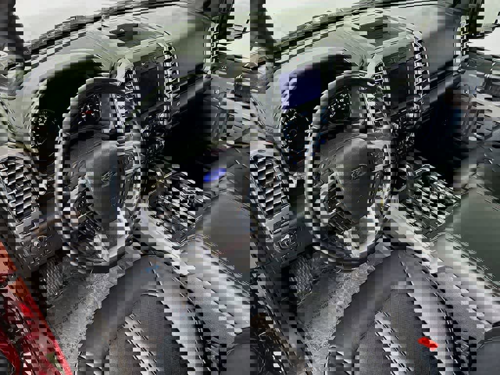 Certified 2019 Ford F150 Platinum w/ Equipment Group 701A Luxury image 9