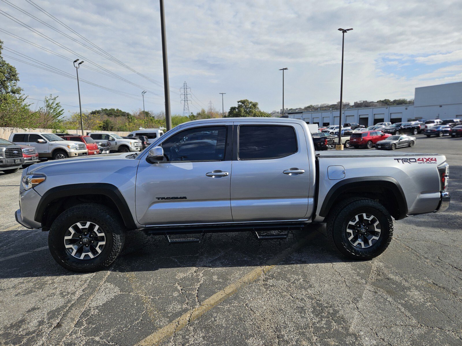 Used 2019 Toyota Tacoma SR5 image 6