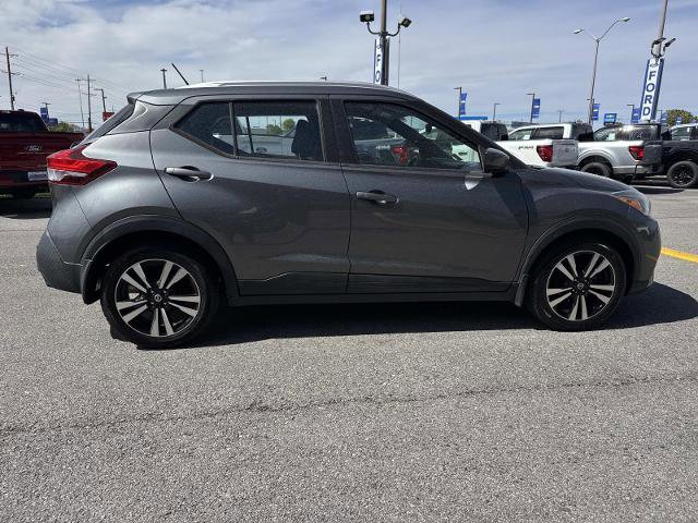 Used 2020 Nissan Kicks SV image 4