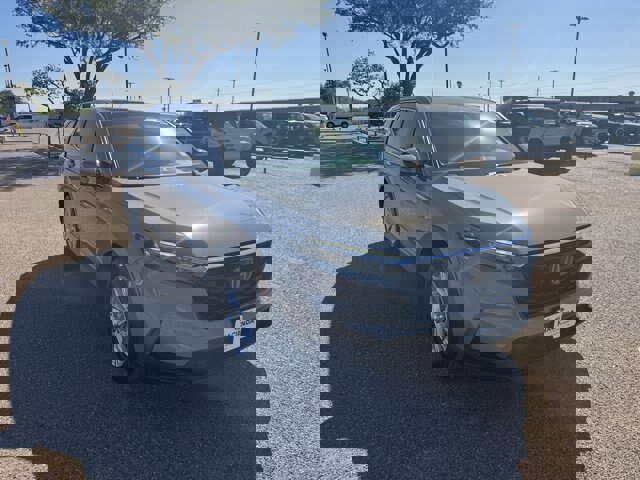 Used 2025 Honda CR-V EX image 5