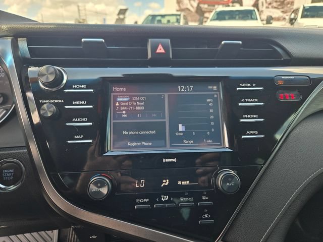 Used 2020 Toyota Camry SE w/ Convenience Package FWD image 16