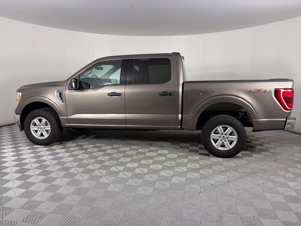 Certified 2021 Ford F150 XLT w/ Equipment Group 301A Mid AWD/4WD image 4