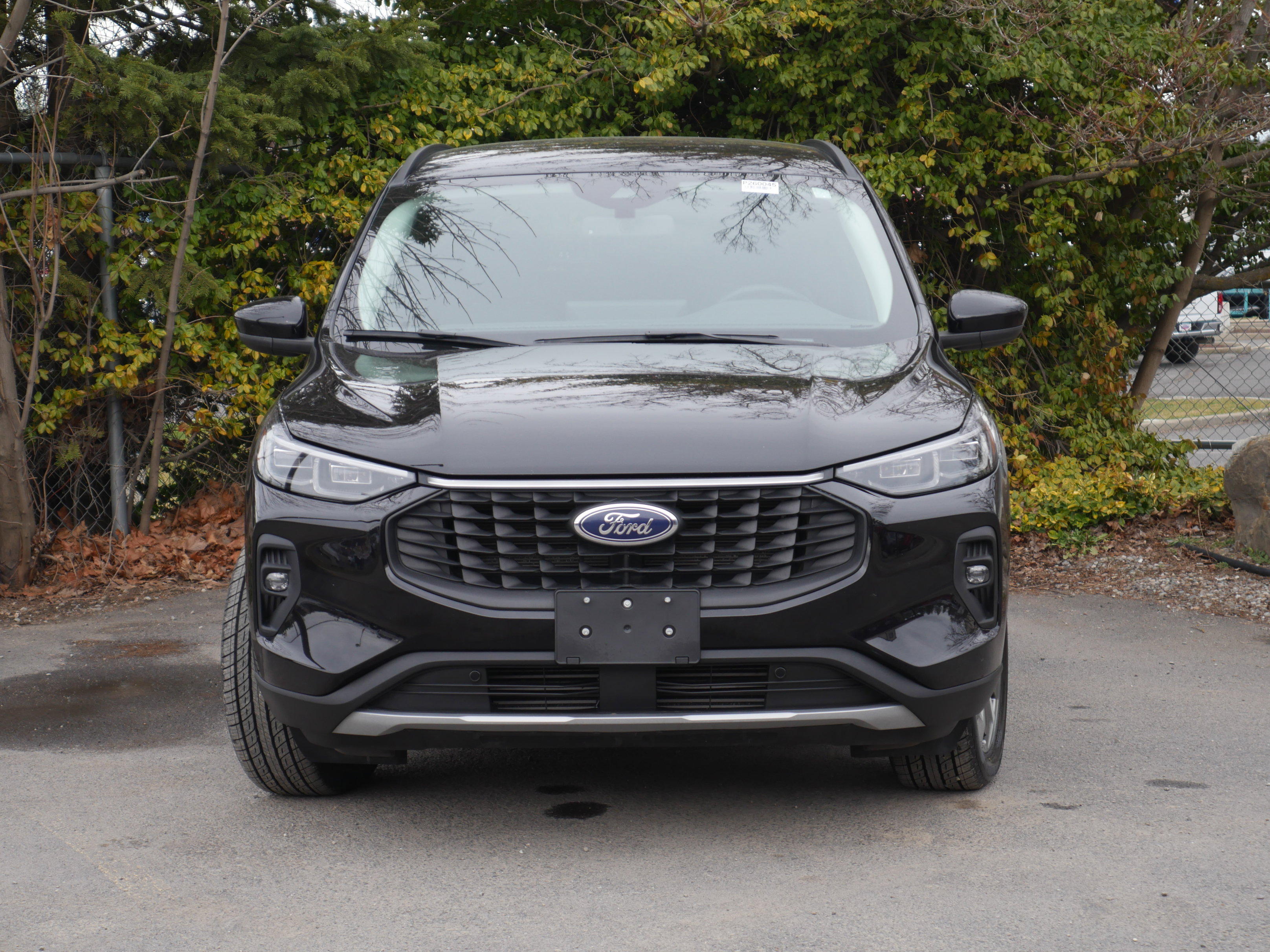 Certified 2025 Ford Escape Platinum AWD/4WD image 9