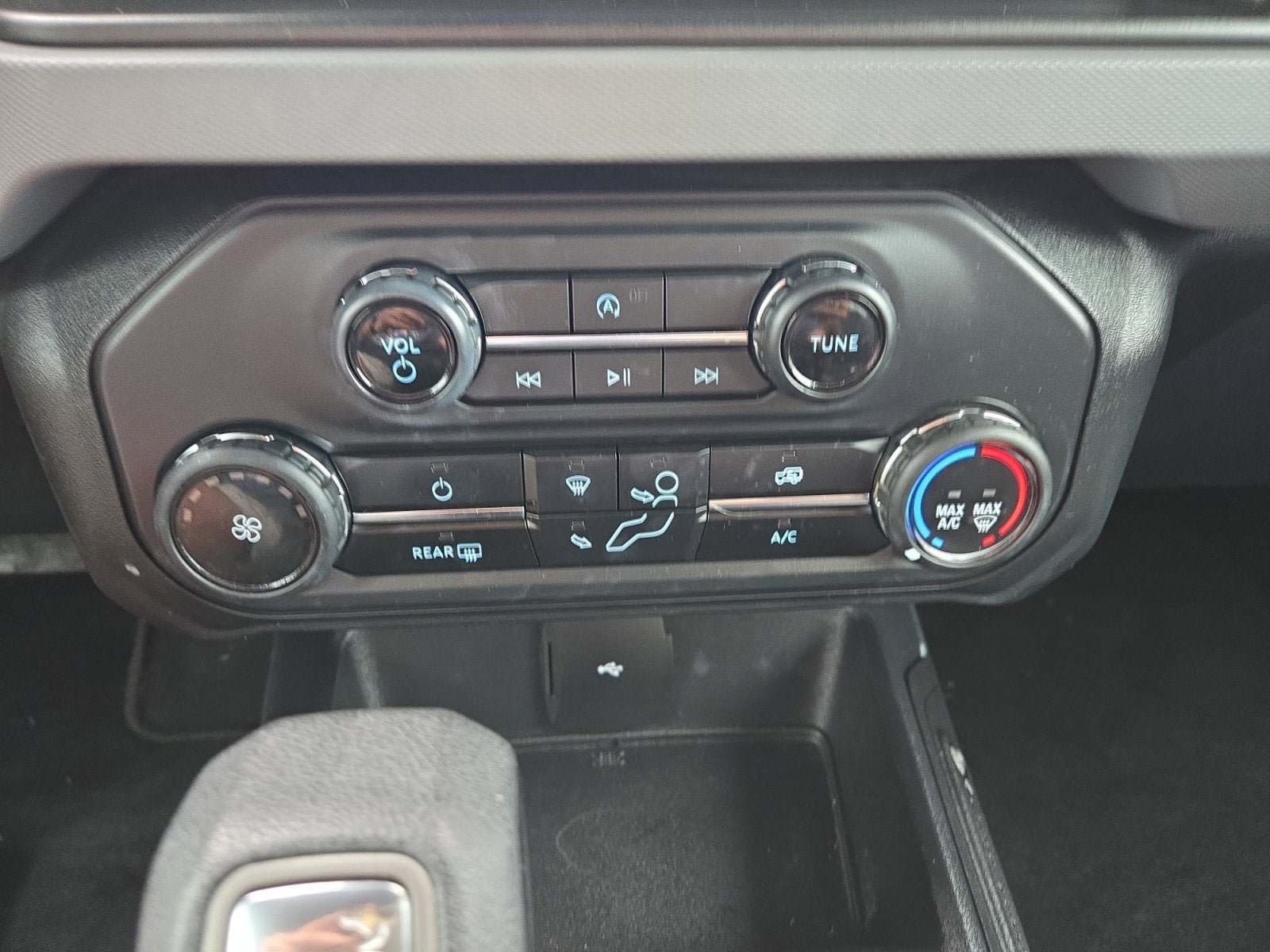 Certified 2023 Ford Bronco 4-Door AWD/4WD image 18