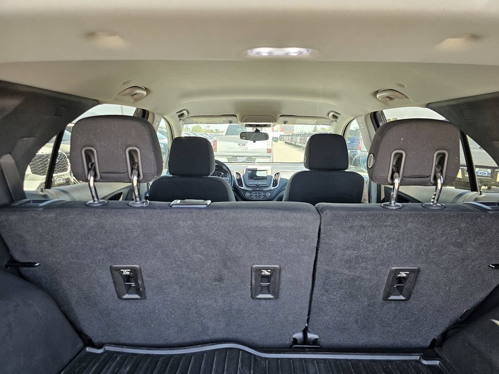 Used 2019 Chevrolet Equinox LT FWD image 17