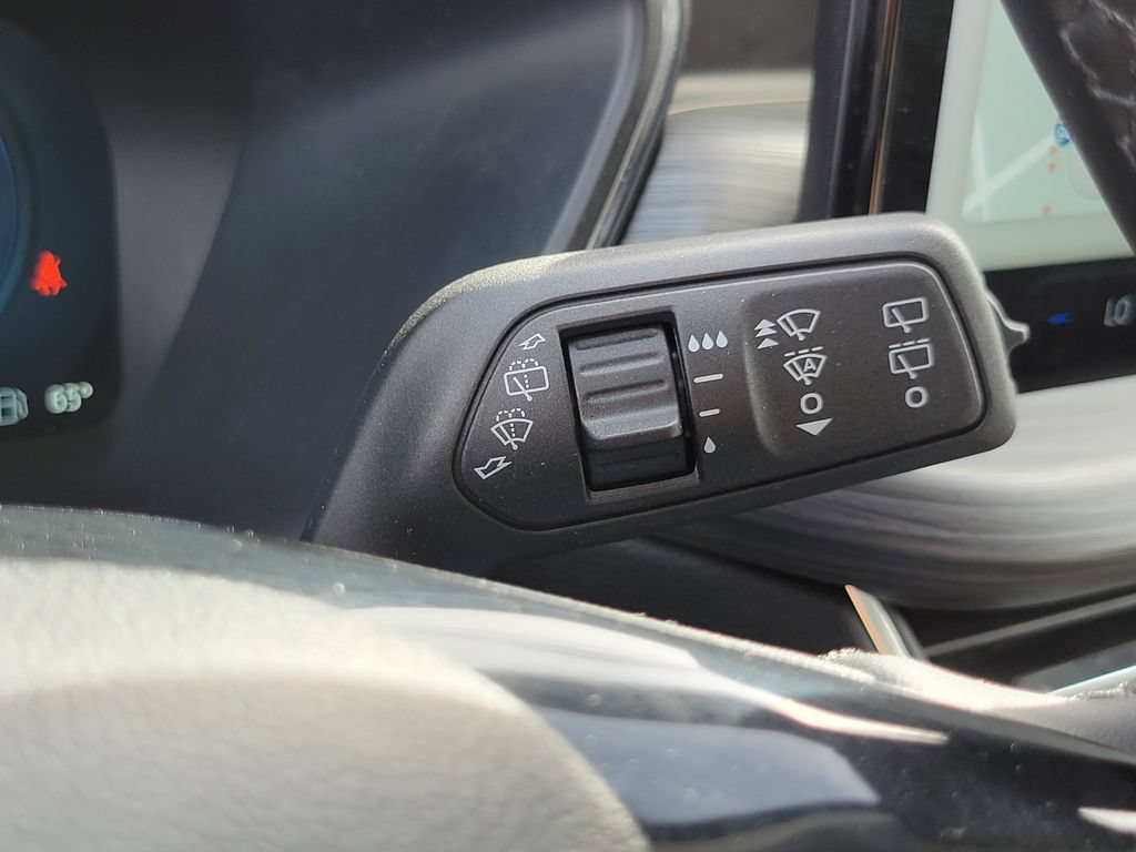 Certified 2023 Ford Escape Platinum AWD/4WD image 16