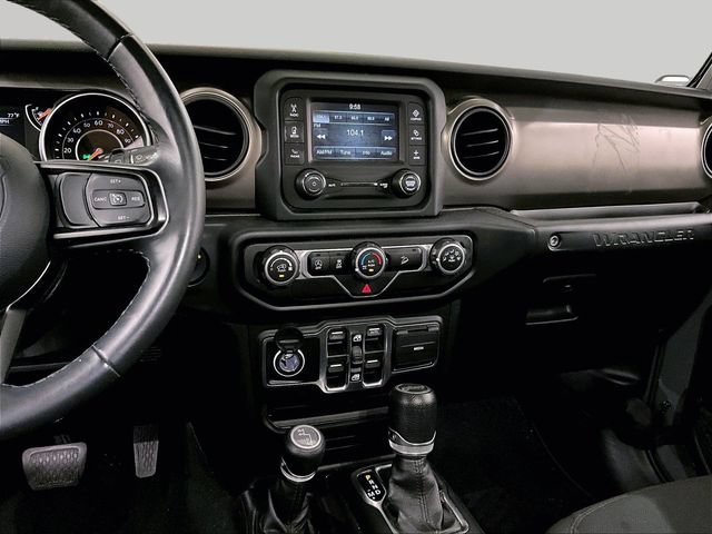 Used 2019 Jeep Wrangler Unlimited Sport S AWD/4WD image 6