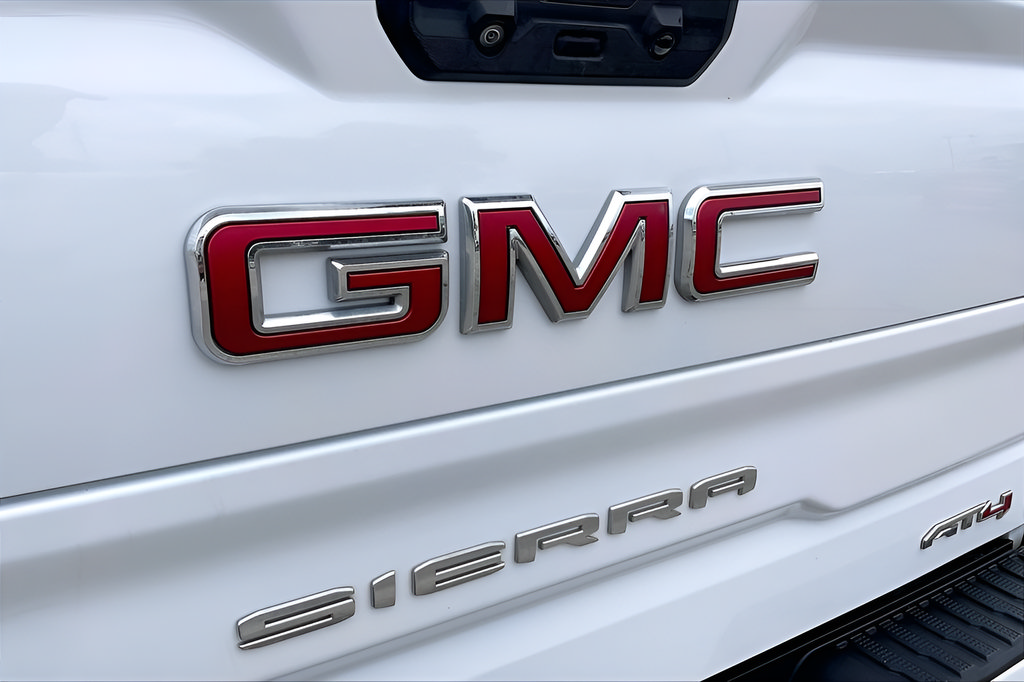 Used 2023 GMC Sierra 1500 AT4 w/ AT4 Preferred Package AWD/4WD image 31