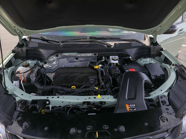 Used 2024 Chevrolet Trax ACTIV w/ Driver Confidence Package FWD image 5