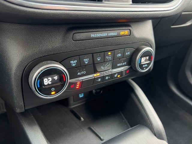 Certified 2020 Ford Escape Titanium image 18