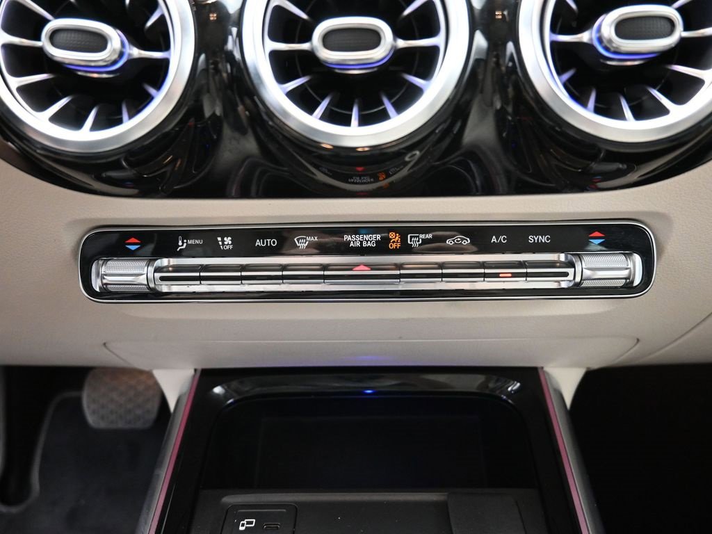 Used 2021 Mercedes-Benz GLA 250 GLA 250 image 27