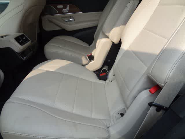 Used 2022 Mercedes-Benz GLS 450 4MATIC image 6