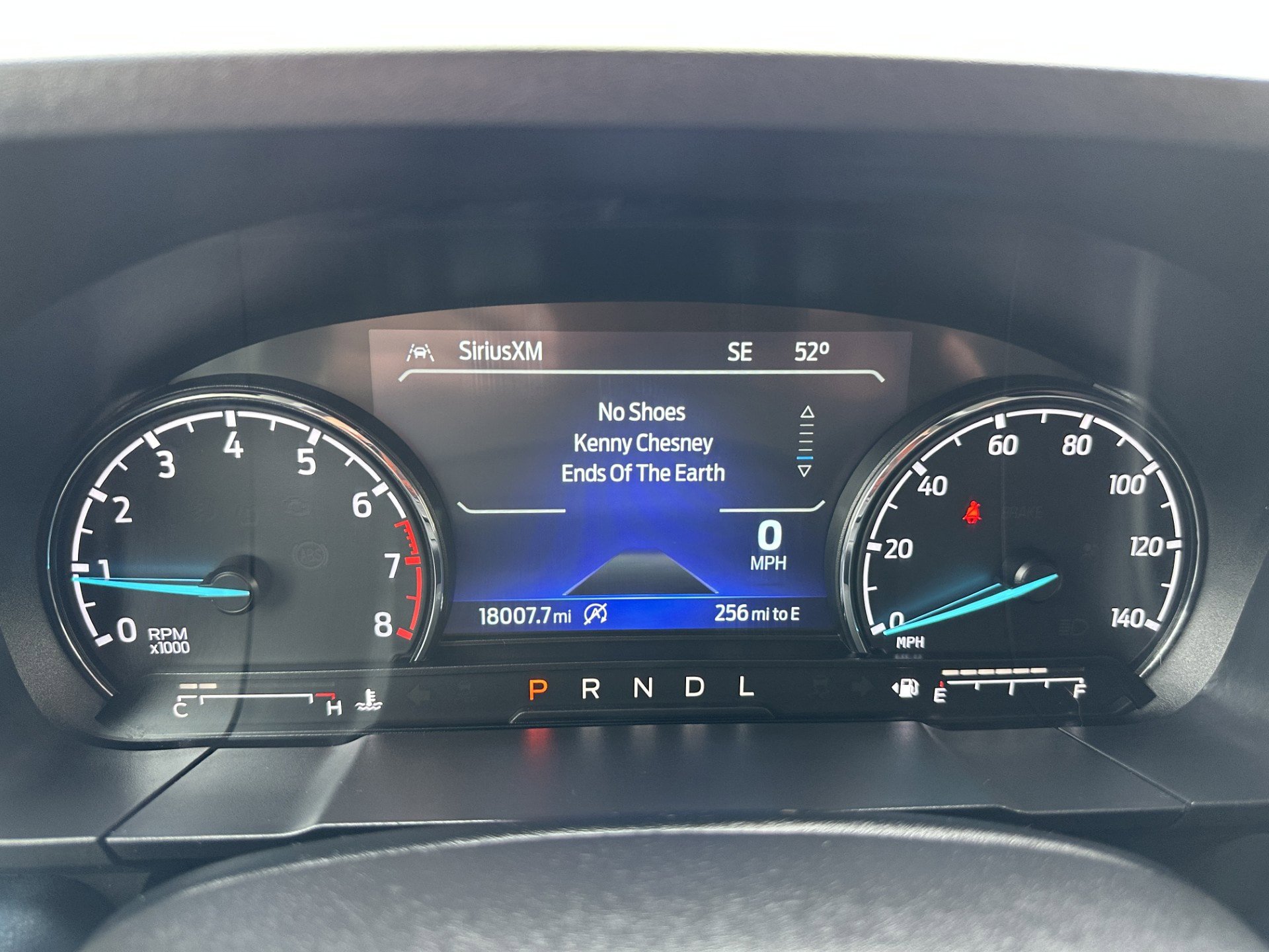 Certified 2024 Ford Maverick Tremor w/ Tremor Off-Road Package AWD/4WD image 15