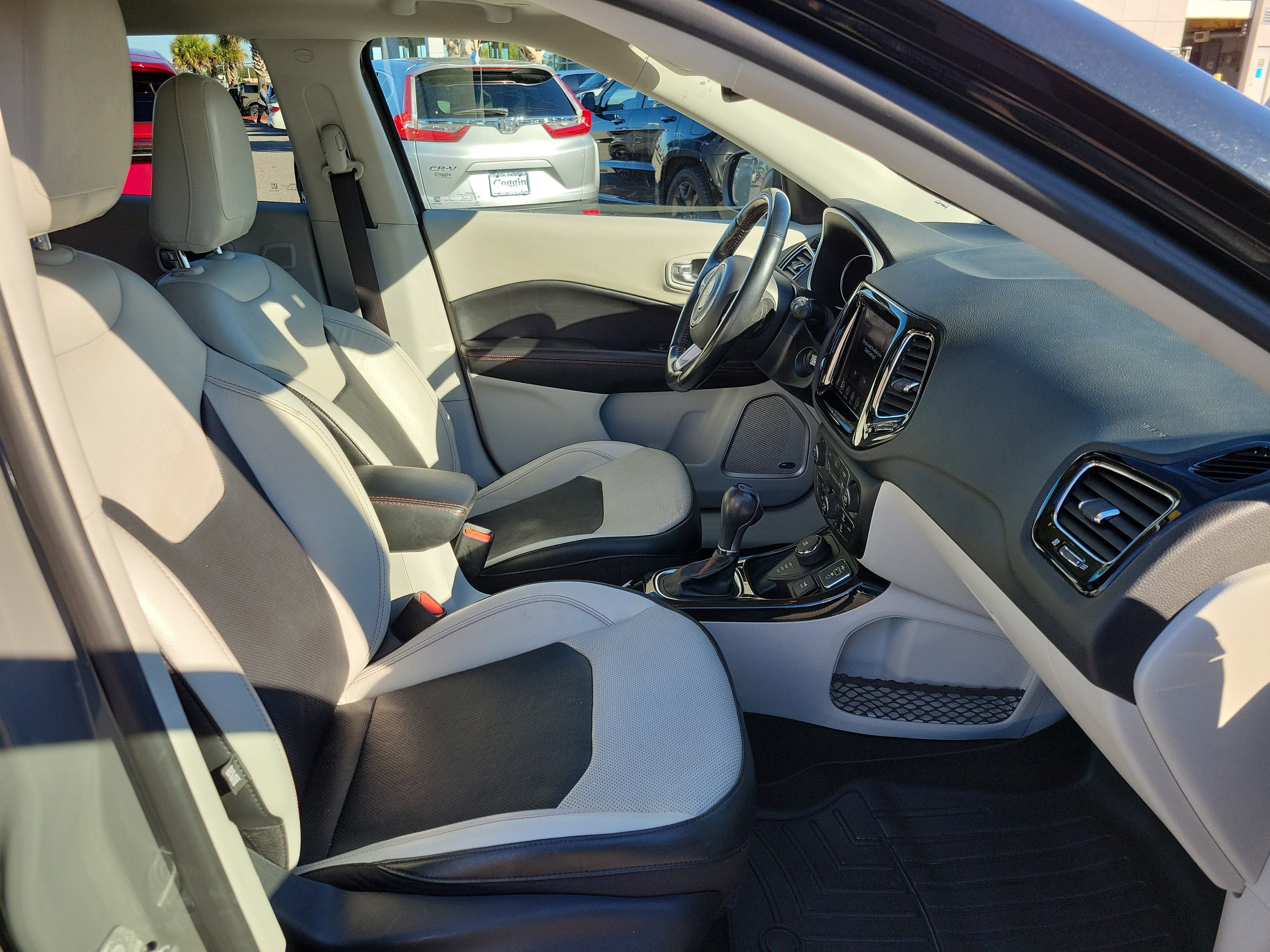 Used 2021 Jeep Compass Limited w/ Sun and Sound Group image 29