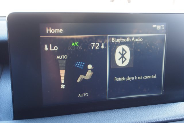 Used 2022 Lexus IS 300 w/ Premium Package RWD image 31