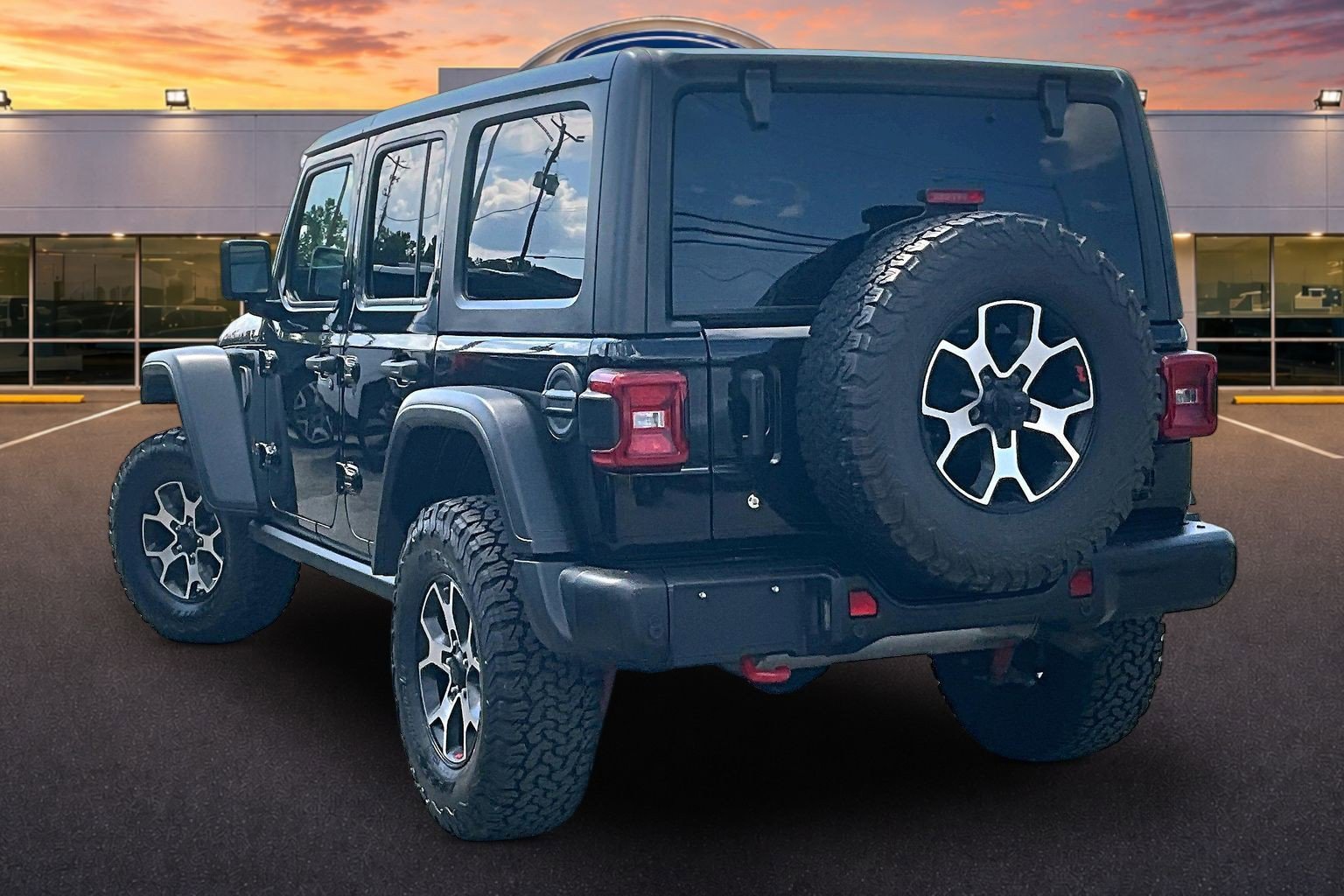 Used 2020 Jeep Wrangler Unlimited Rubicon AWD/4WD video 2