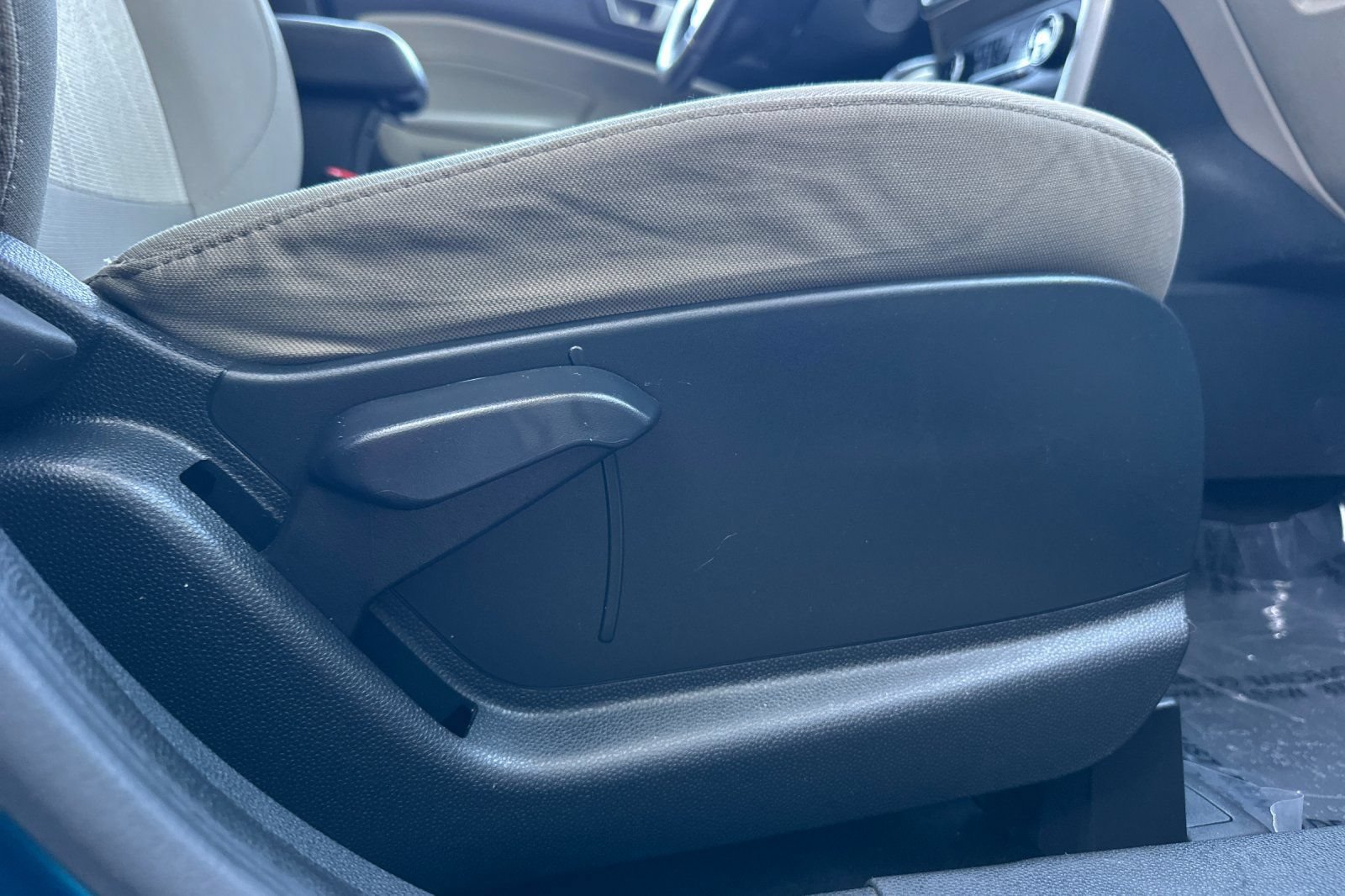 Certified 2020 Ford EcoSport SE FWD image 23