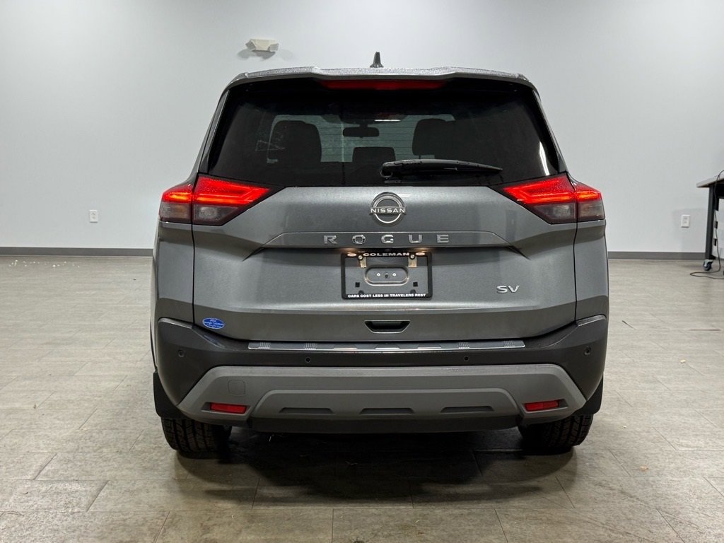 Used 2023 Nissan Rogue SV image 5