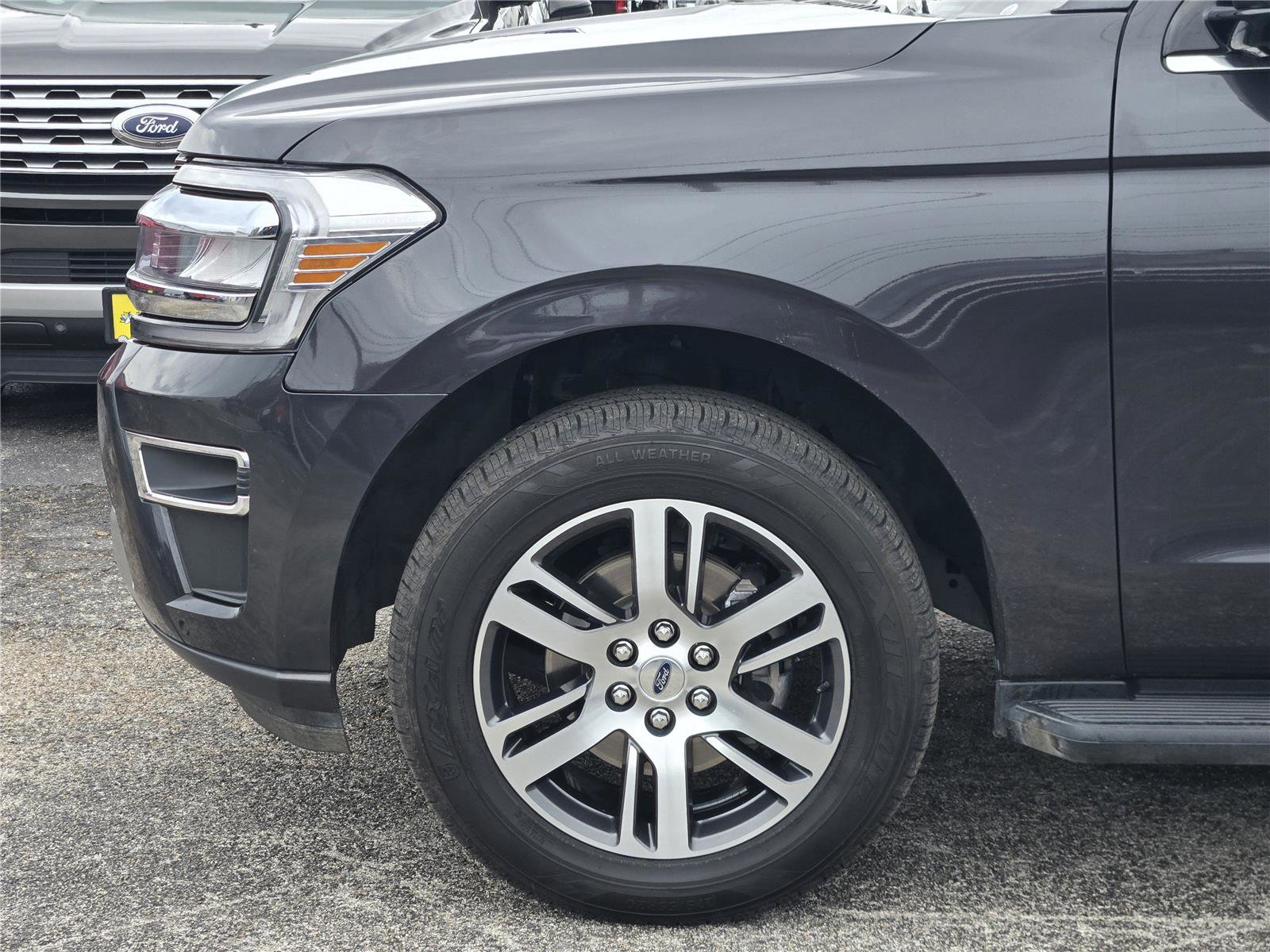 Certified 2024 Ford Expedition Limited AWD/4WD image 8
