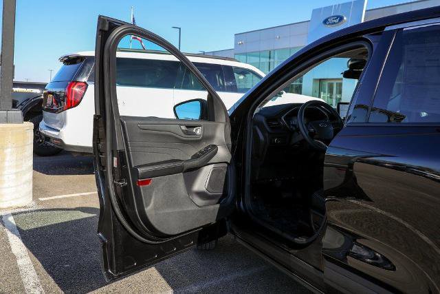 Certified 2024 Ford Escape Active image 16