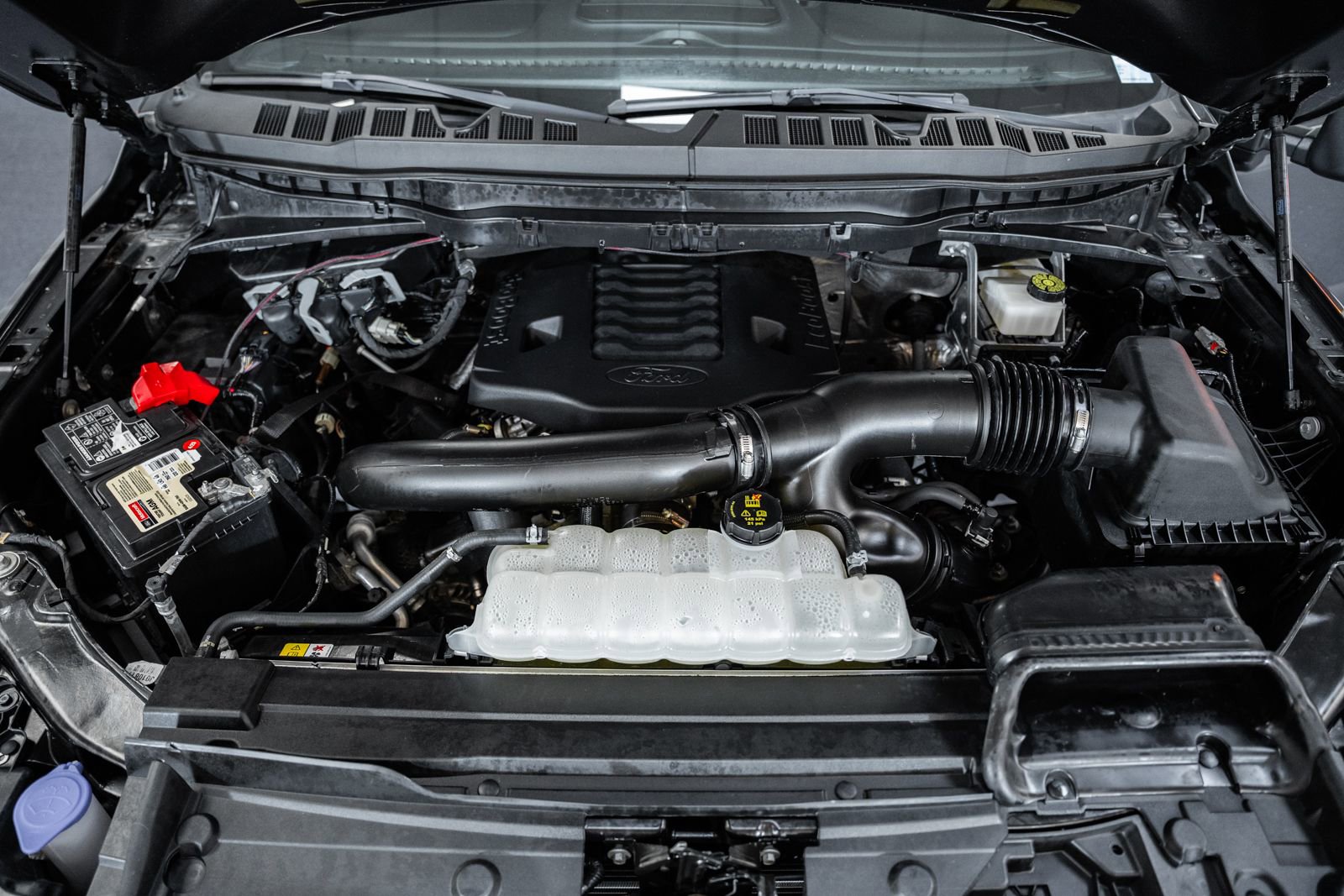 Certified 2023 Ford F150 Platinum w/ Max Trailer Tow Package image 28